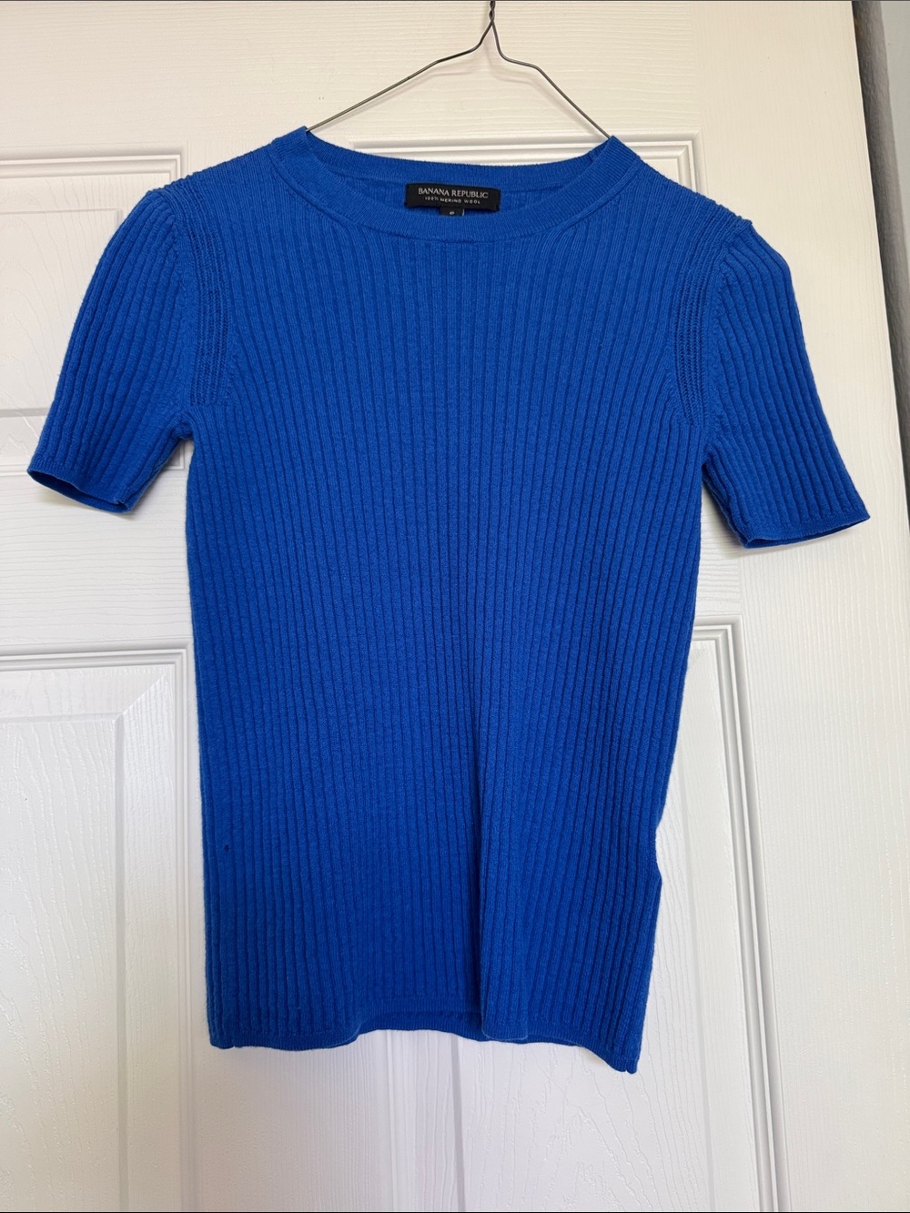 100 % merino wool Banana Republic Bright Blue Short-Sleeve Ribbed Knit Top